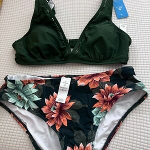 Cupshe Forest Green and Floral Bikini Set
